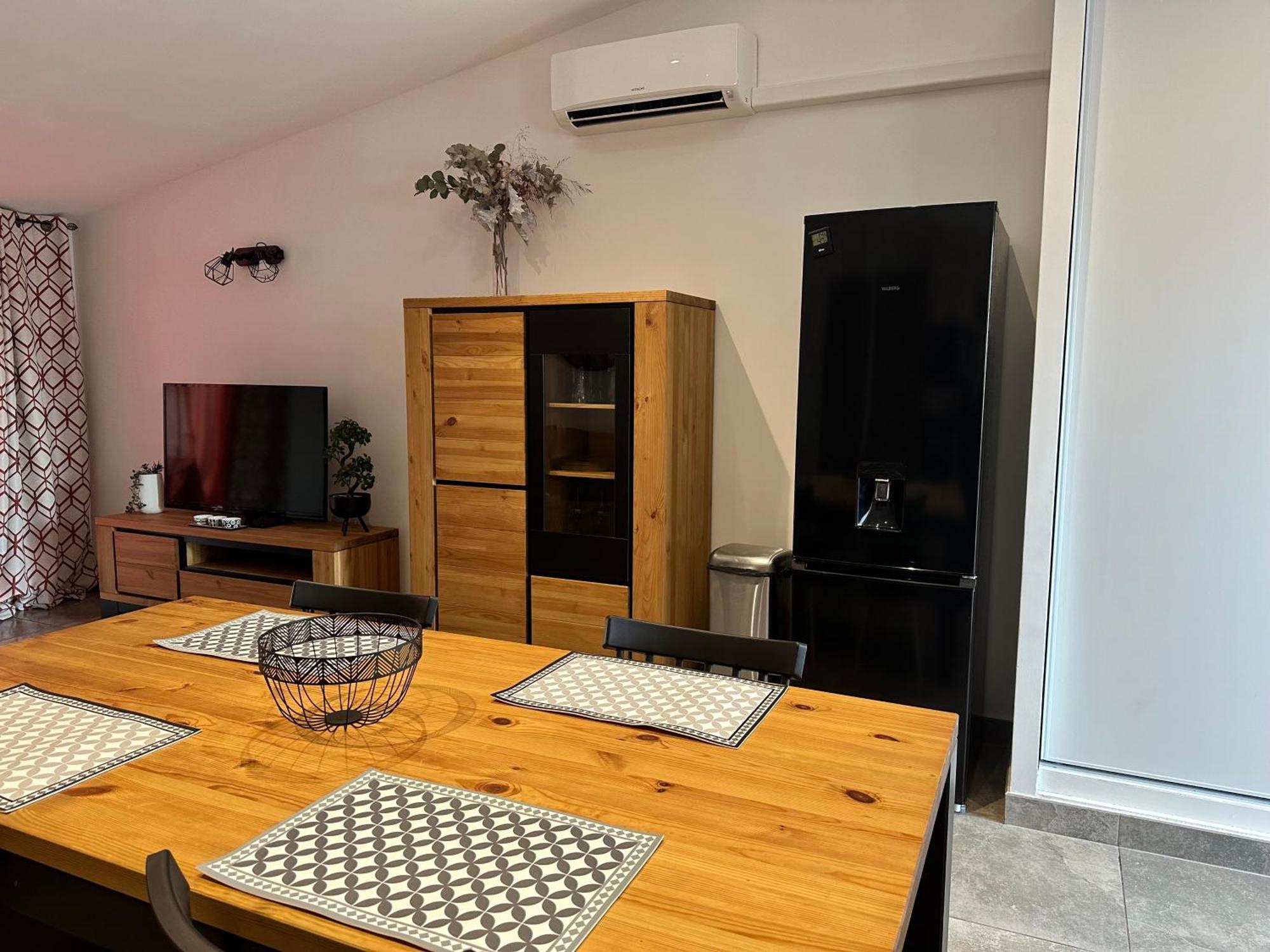 Maisonnette Du Mas Vert Montaren-et-Saint-Médiers Zewnętrze zdjęcie
